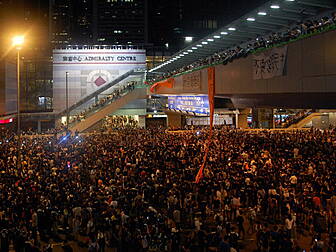 Formal talks in Hong Kong disp...